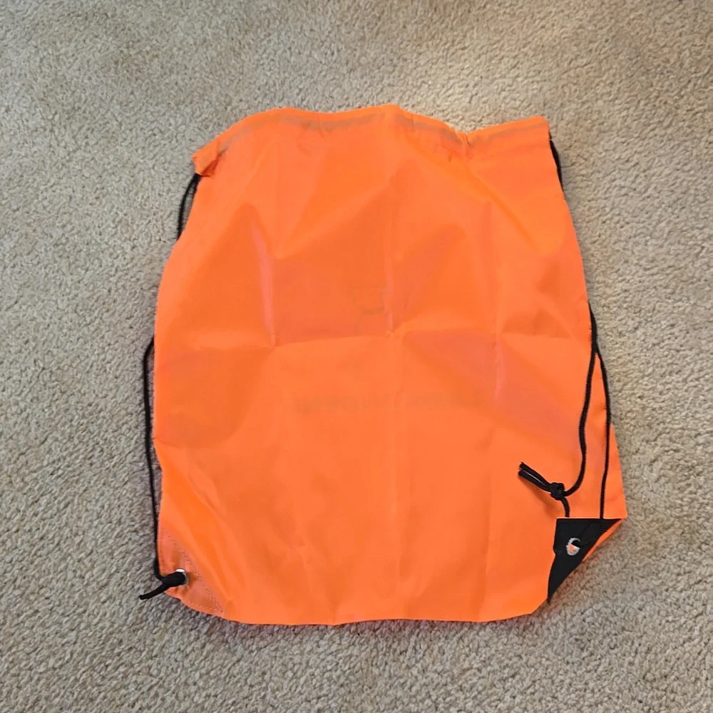 Backpack - Picture 2 of 7